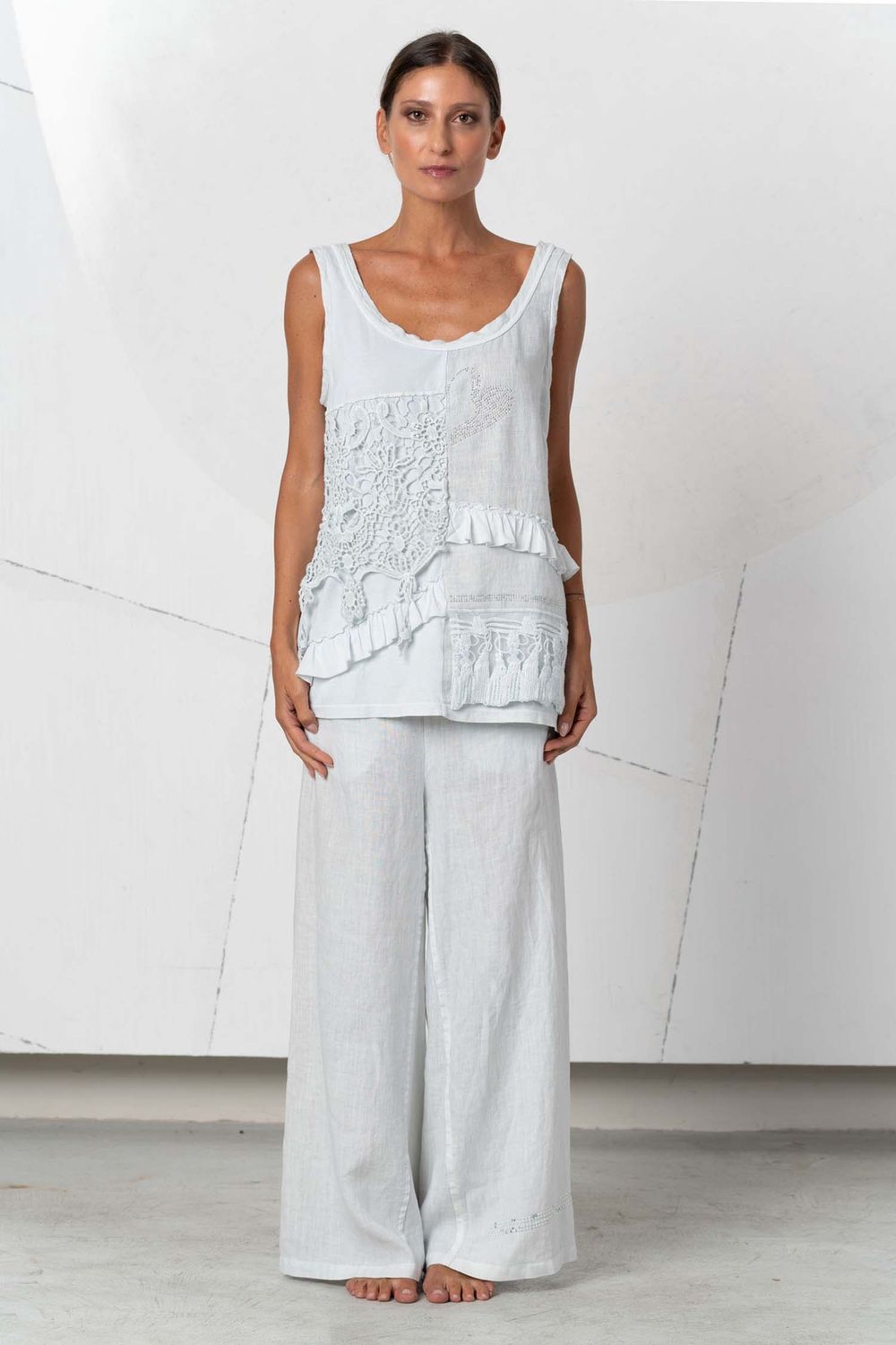 EC- Cami linen lace