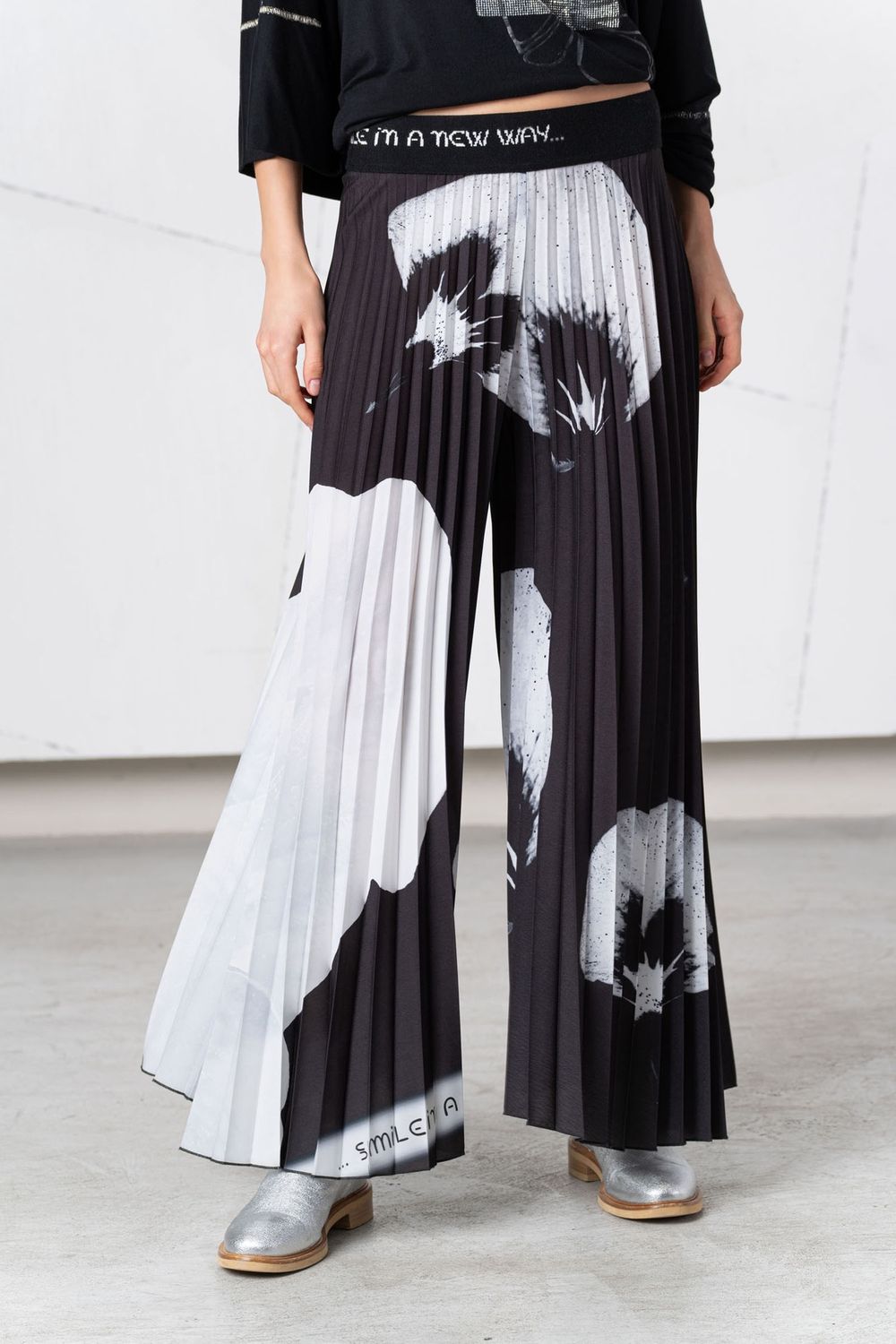 Elisa Cavaletti- Palazzo camelia ST.VIOLA