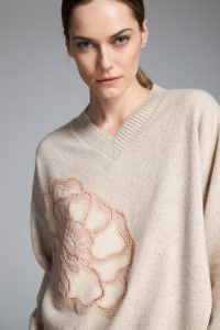 Tricot Chic - Pull V neck Flower embroided Peach