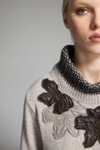 Tricot Chic - Pull Turtleneck Flower front