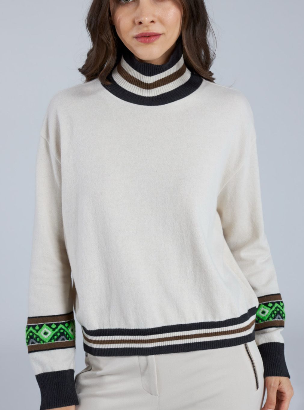 Tricot Chic - Pull beige turtlenk Green band