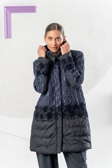 Elisa Cavaletti - Coat quilt lace details Black Navy
