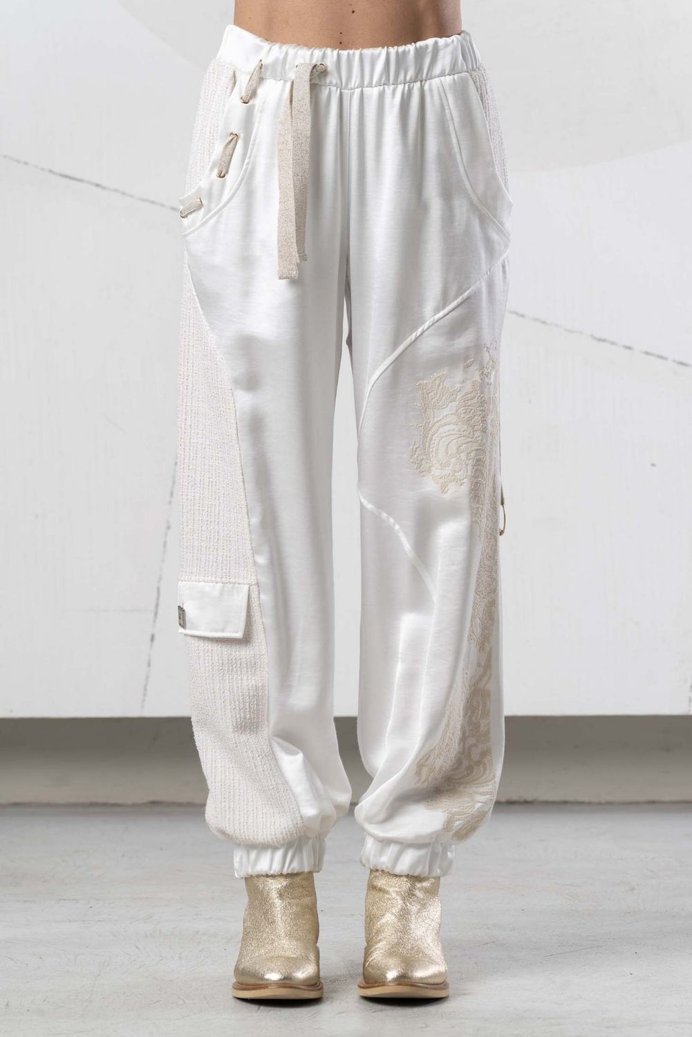 Elisa Cavaletti - Jogging with beige jacquard inserts