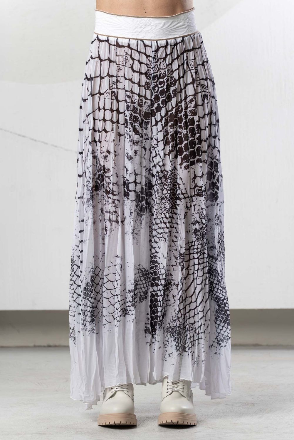 Elisa Cavaletti - Palazzo brown python print