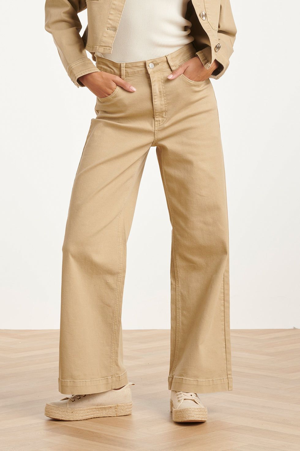 Jeans large cut dark sand