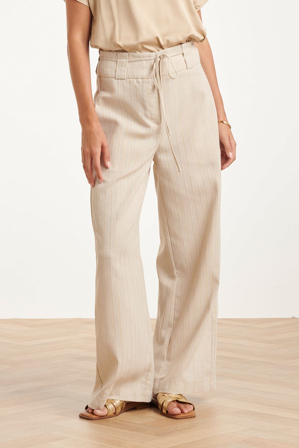 Pants large cut sand gold
