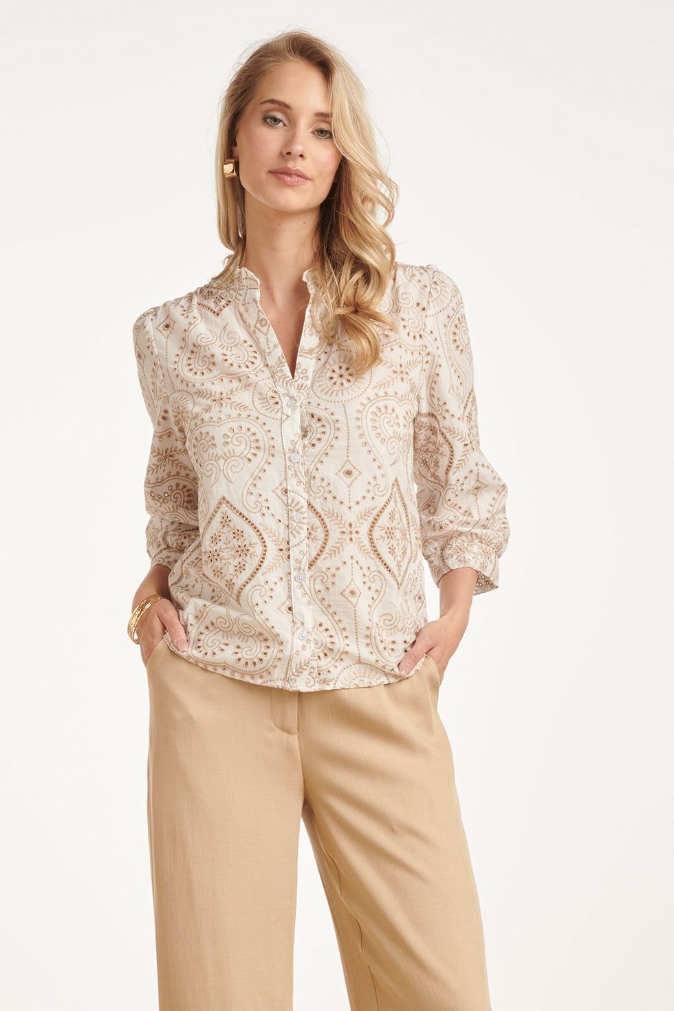 Blouse white embroidery sand