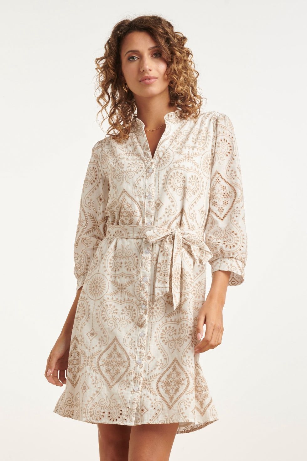 Dress white embroidery sand