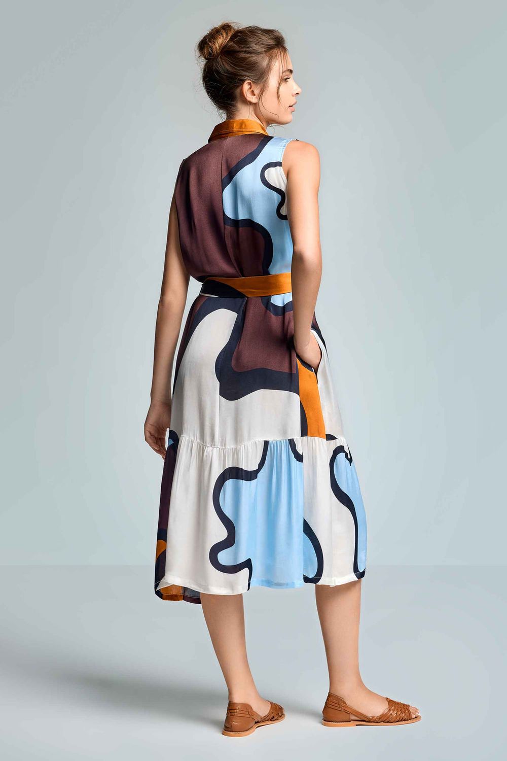Dress sleevles satin Mora