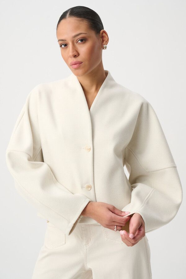 Jacket raglan sleeves no collar