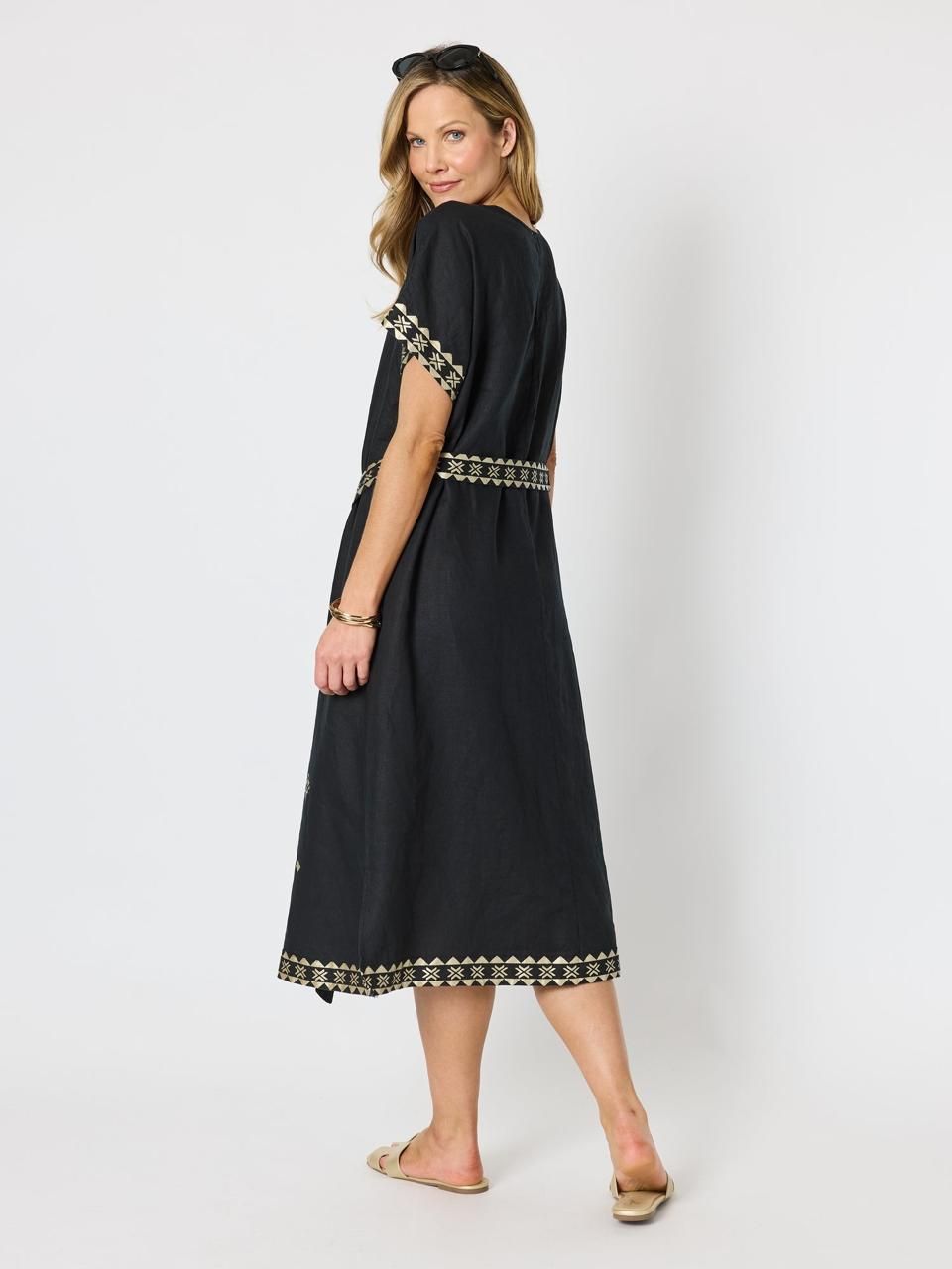 Hammock &amp; Vine - Dress long linen with belt gold details