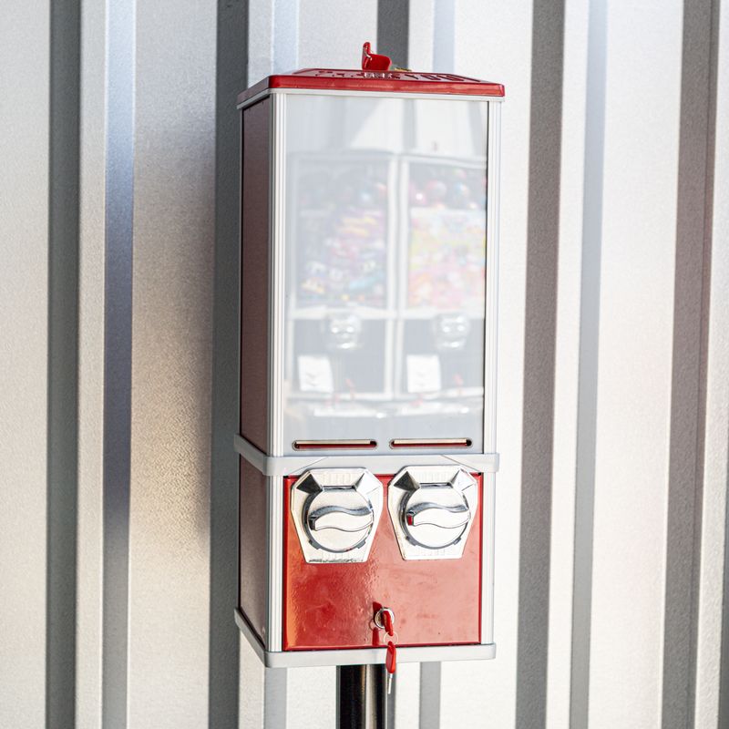 Vorbesteller: Sammelkarten- & Tattoo-Automat - 2 Münzprüfer nach Kundenwunsch mit Ständer