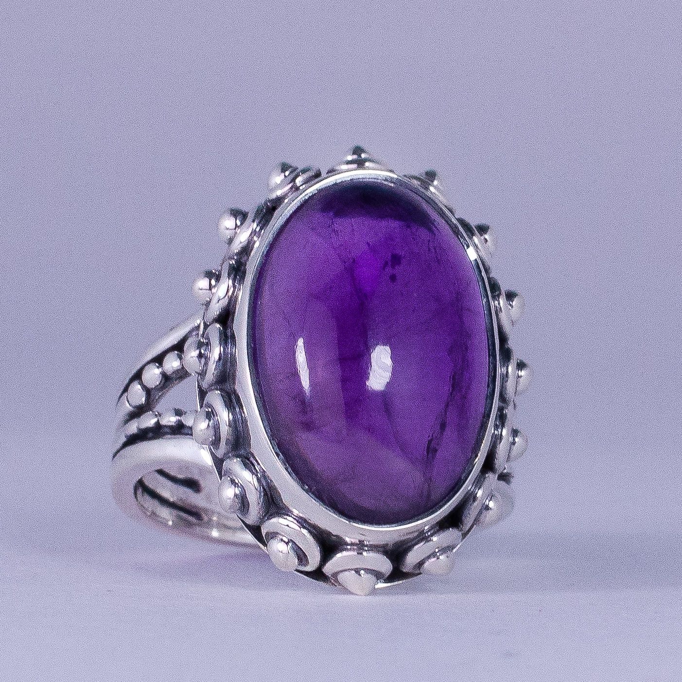 Amethyst Queen Ring