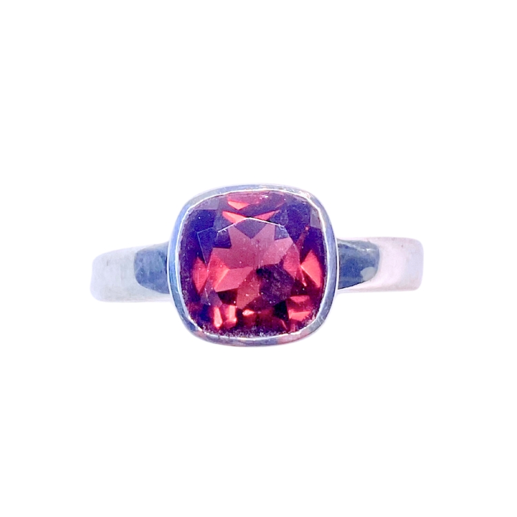 Garnet Pizazz Ring
