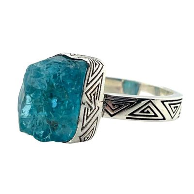 Rough Apatite Admire Ring
