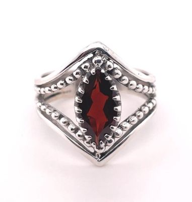 Garnet Shining Knightess Ring
