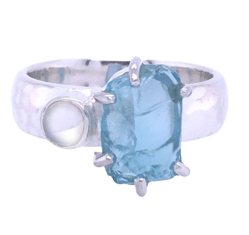 Apatite Moonstone Grace Ring