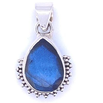 Labradorite Tribal Shine Pendant