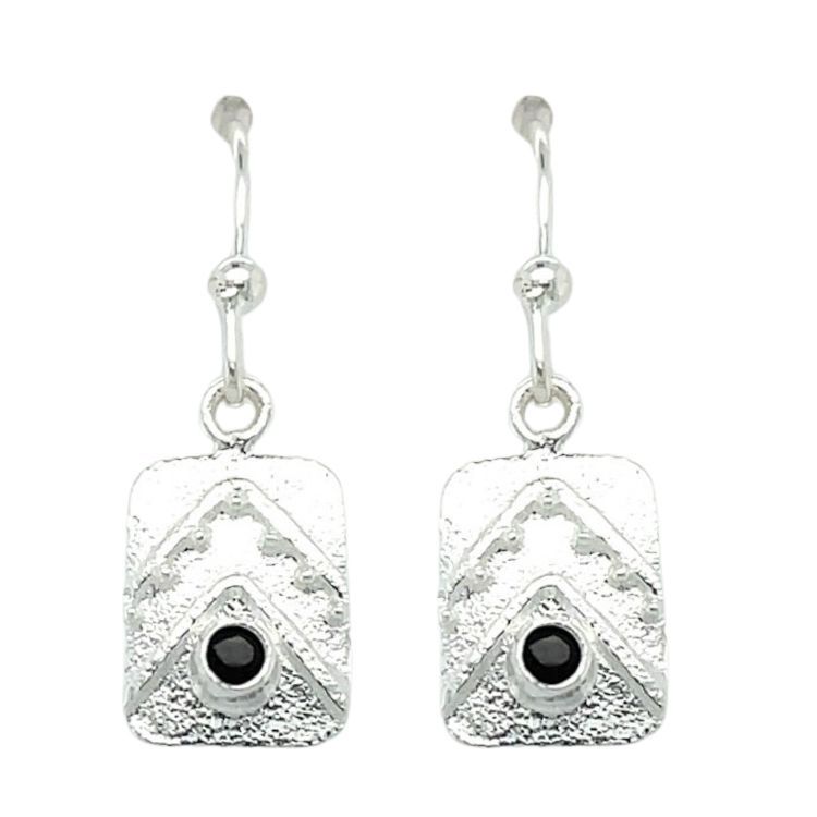 Black Spinel Brave Earrings