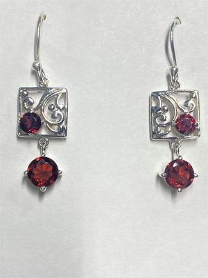 Honor Beauty Earrings