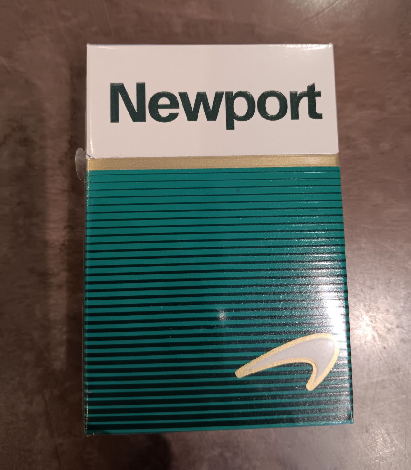 Newport regular box box