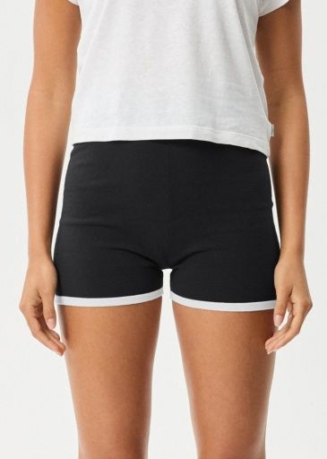 Set Fire - Knit Short - Black / White