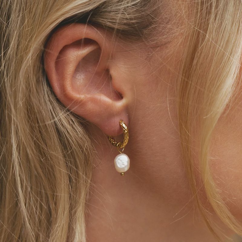 Hammered Pearl Earrings