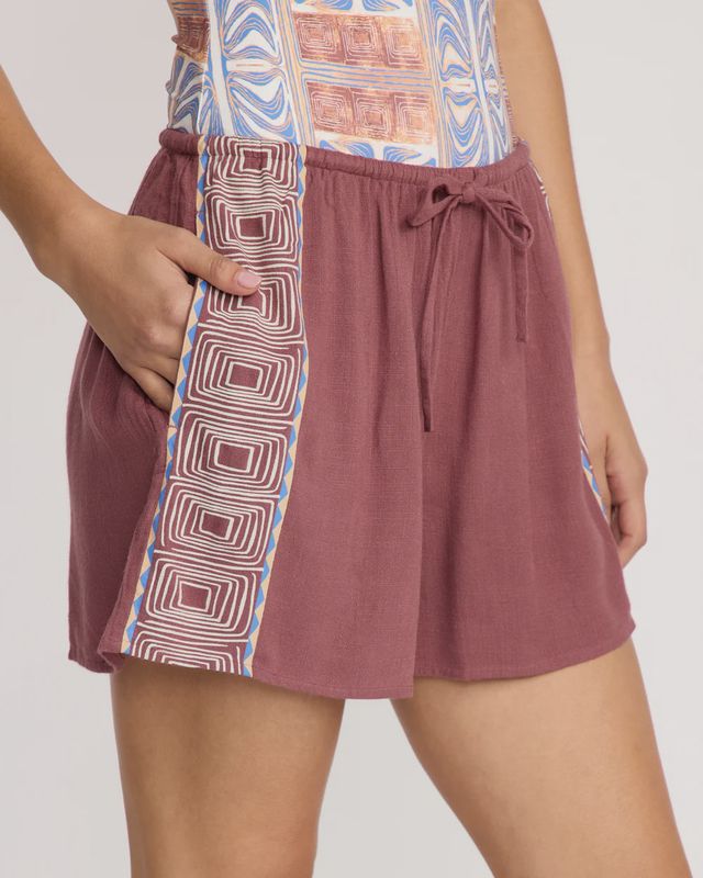 W&#39;s Emma Rushton Short