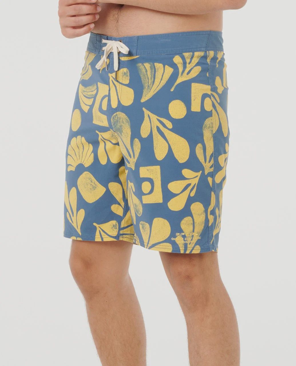 MIRAGE AOTS TY WILLIAMS MURAL, Size: 34