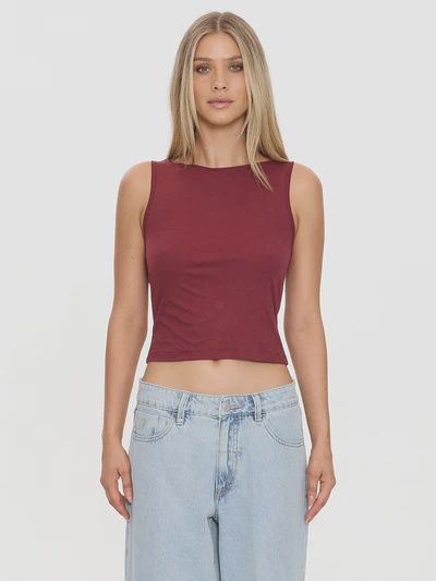Bounty Tank - Garnet Red