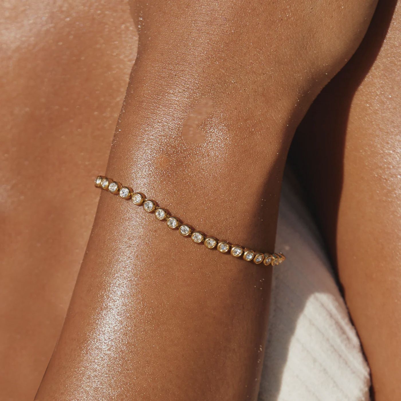 Tennis Bracelet, Colour: Gold