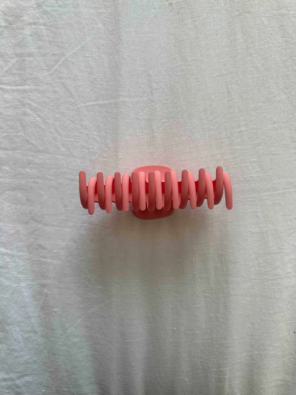 CLAM CLAW HAIR CLIP