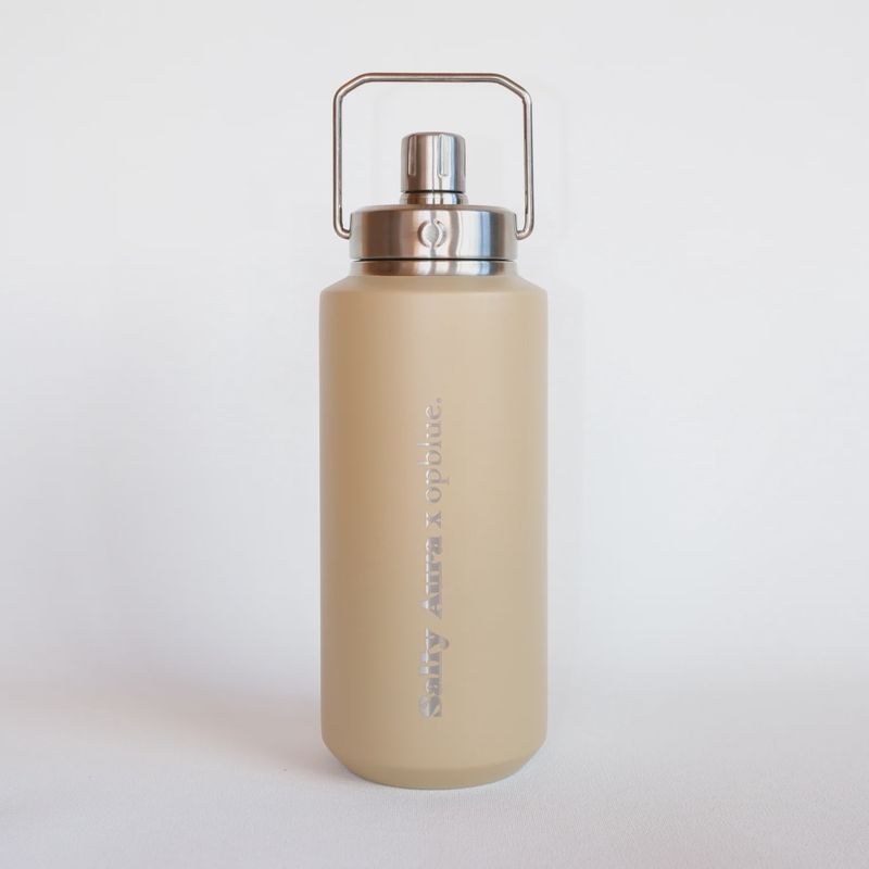 Sandy taupe drink bottle
