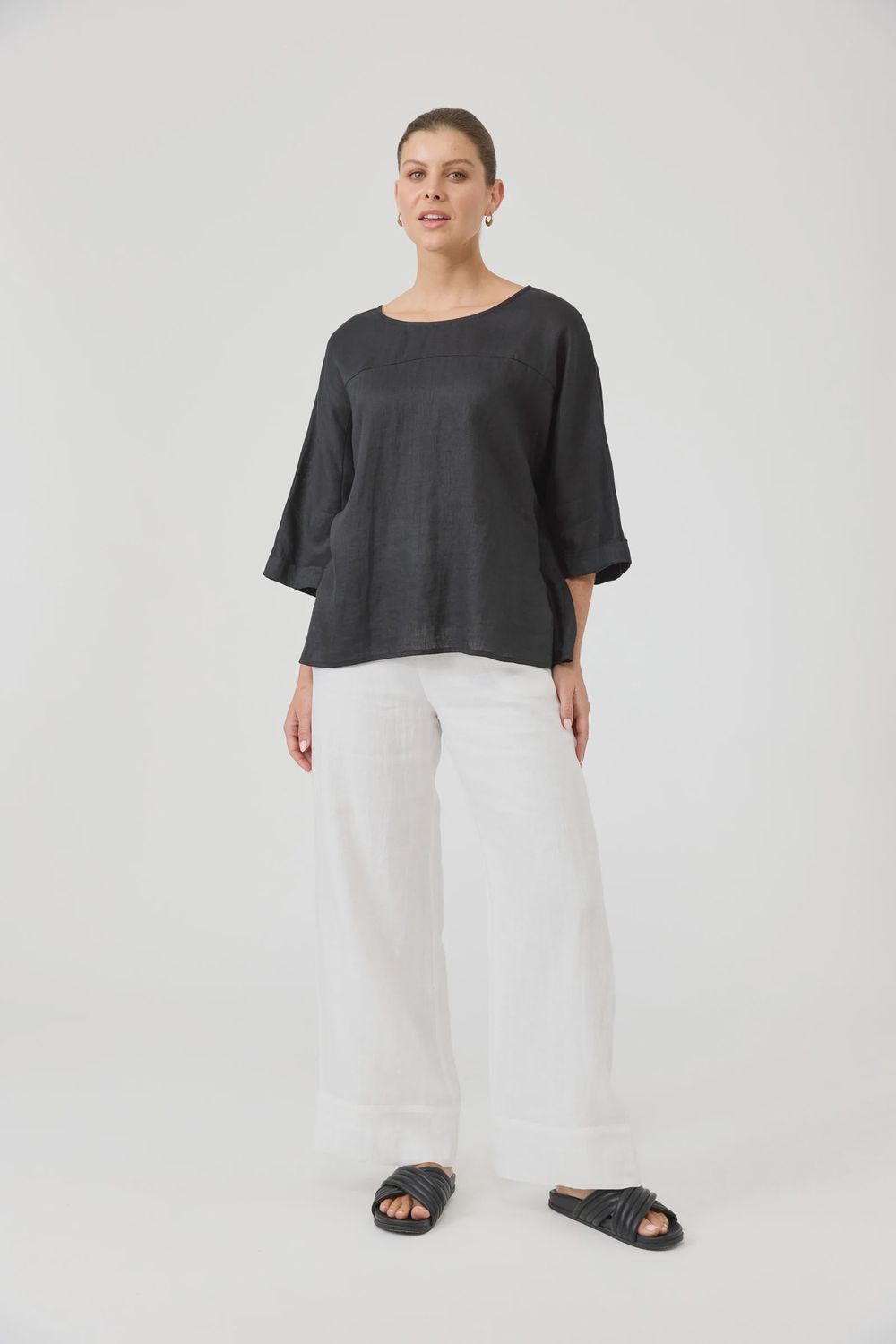 Studio Relaxed Top ONE SIZE - EBONY