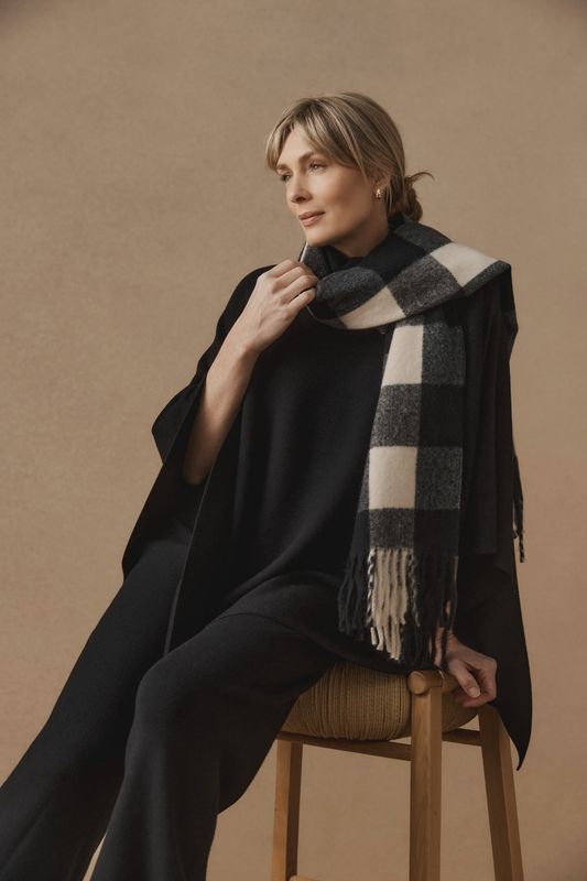 Zala Scarf - Black