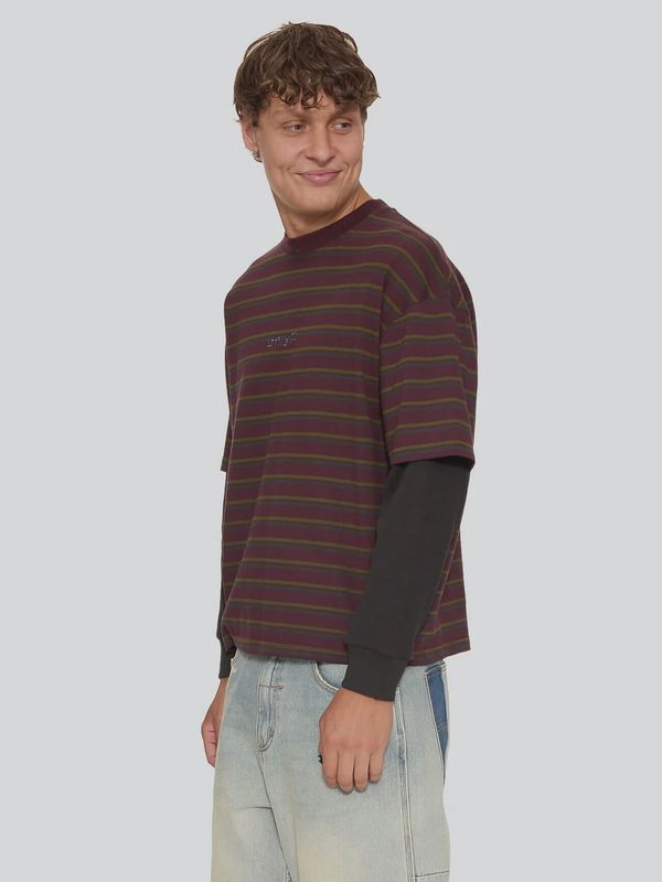 New Delusions Layer Box Crop Oversize Long Sleeve Tee