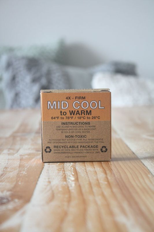Mr Zogs Sex Wax Mid Cool- Coconut