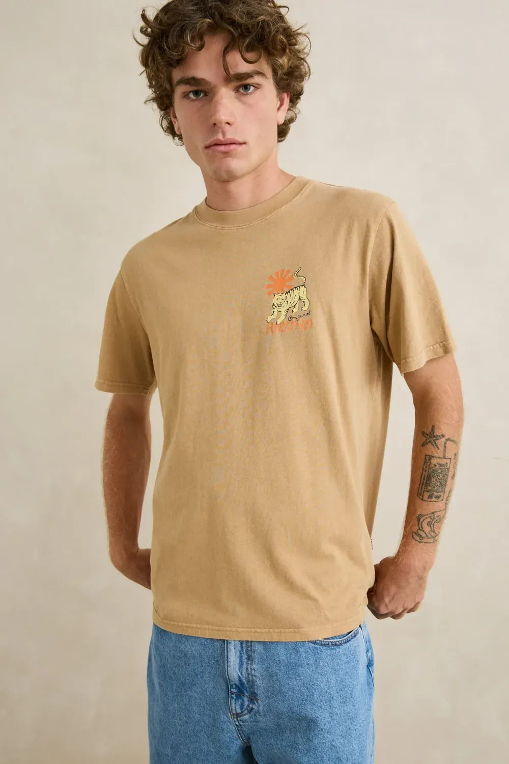 Tiger Vintage  T-Shirt- Sand, Size: XS