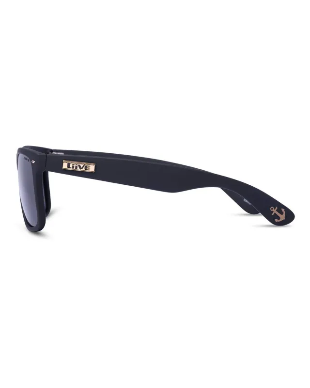 El Capitan-Polarised Matt Black