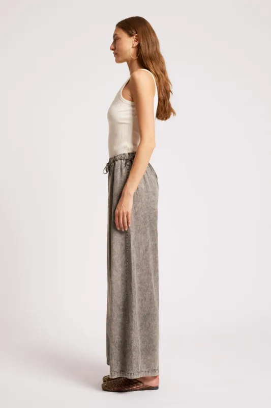 Roam Pant - Ash