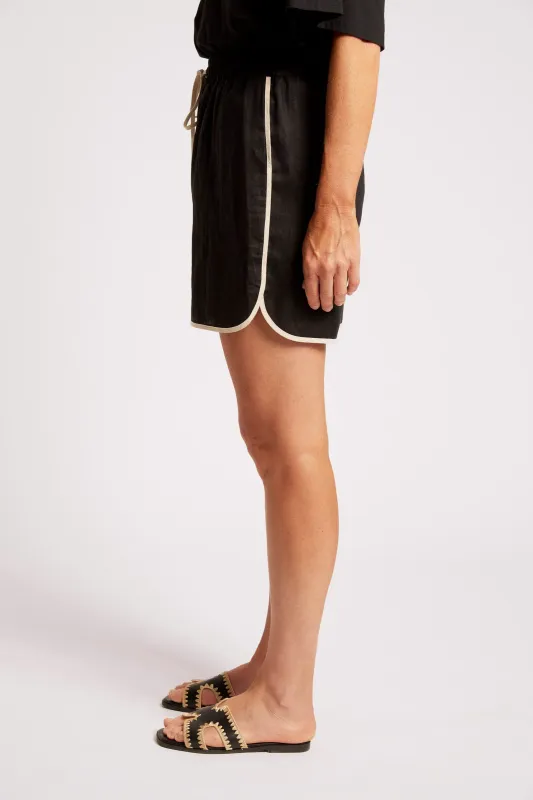 MARIS SPLICE SHORT-BLACK/TUSK