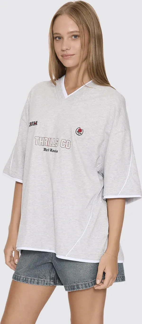 TOURNAMENT OF ROSES V NECK OVERSIZED TEE-SNOW MARLE, Size: 6