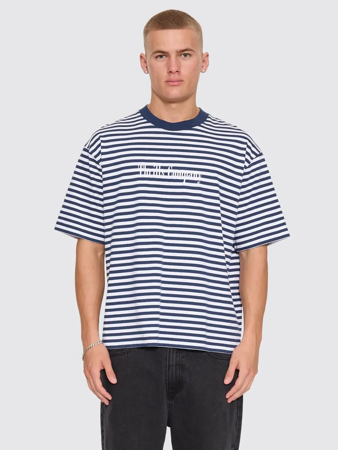 PRIMITIVE STRIPE OVERSIZE BOX CROP TEE-HERITAGE NAVY STRIPE, Size: XS
