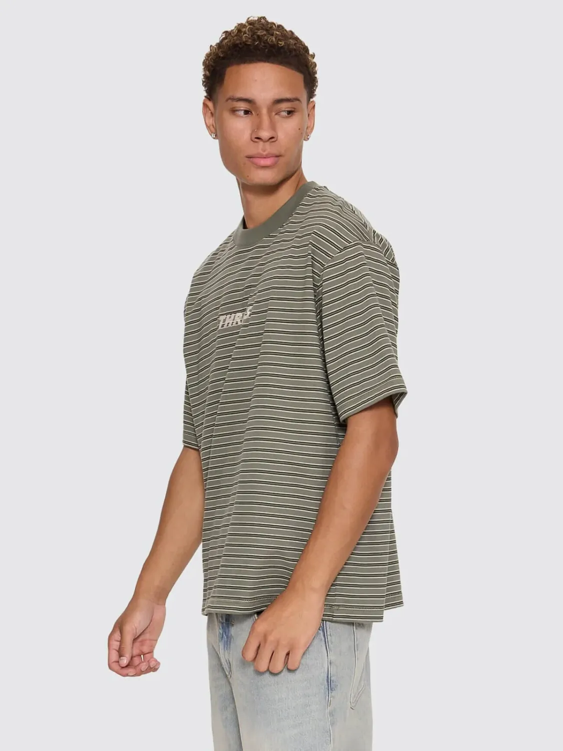 BUILT TO LAST STRIPE OVERSIZE BOX CROP TEE-BEETLE, Size: XS