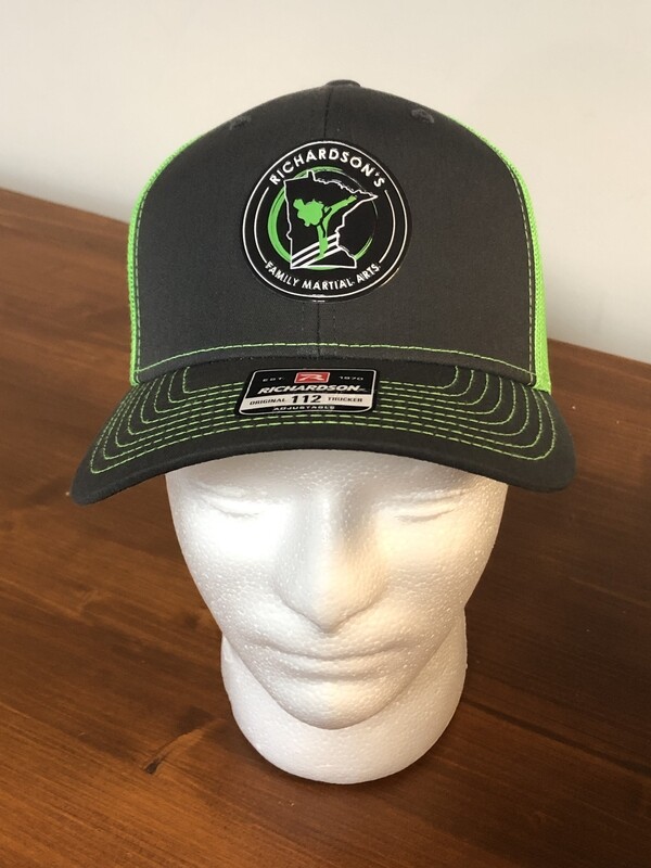 Richardson&#39;s 112 Adjustable Snapback Trucker Cap