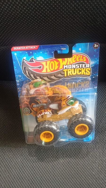 Hot Wheels Monster Trucks – Scratch Attack™ (2025)