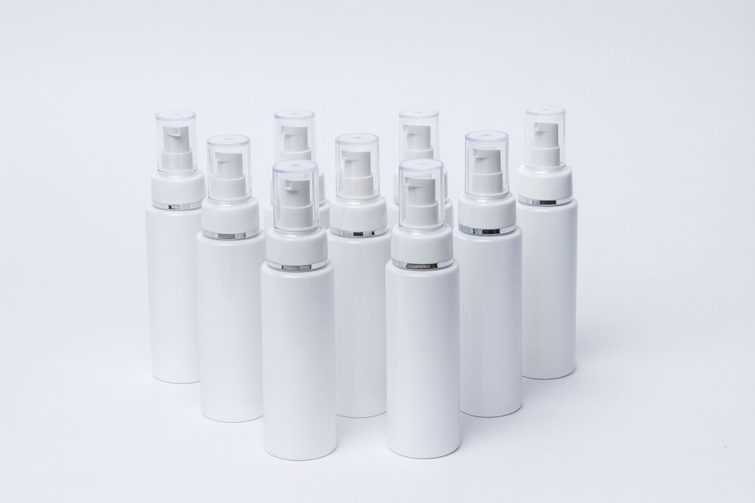 Flacon pompe en plastique