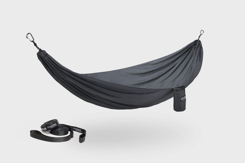 TravelNest Hammock + Straps