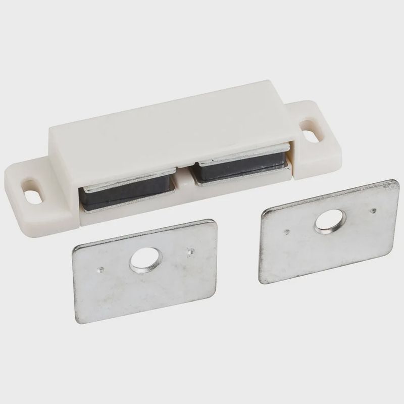 15 lb Double Magnetic Catch White/Zinc