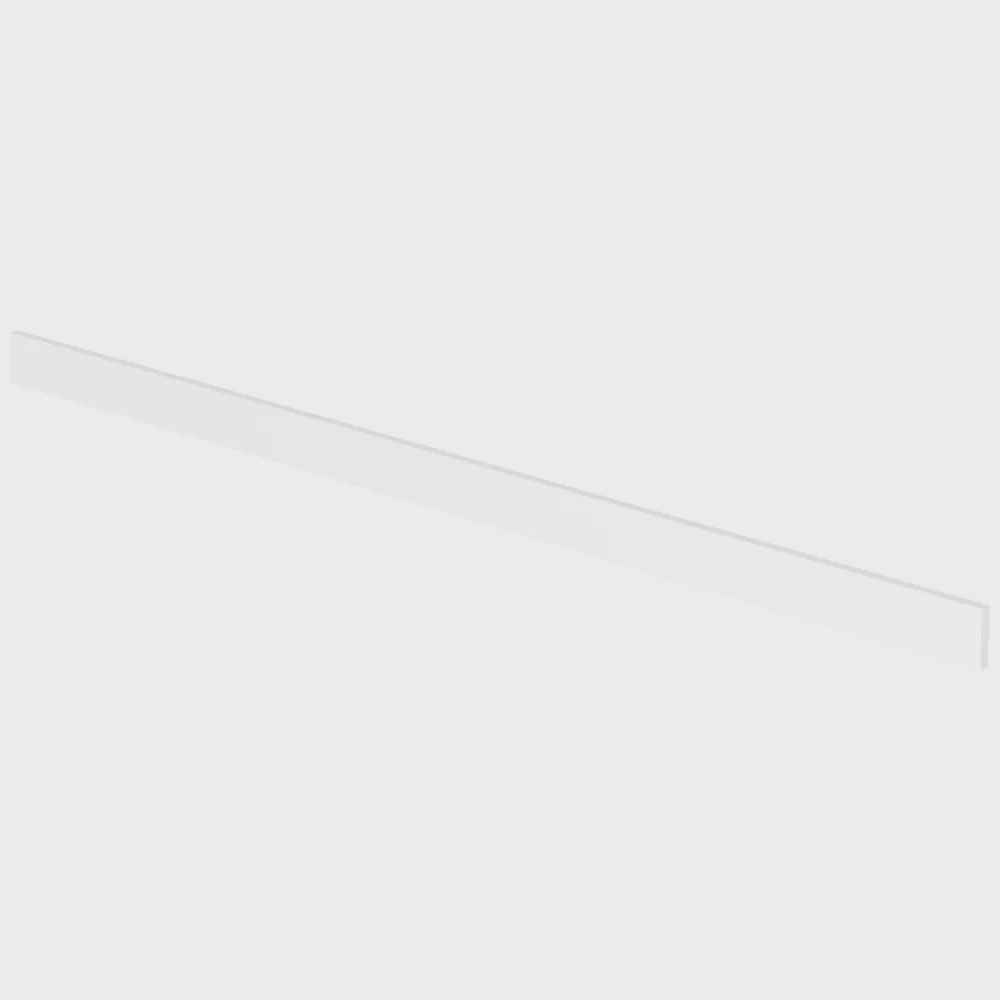 Toe Kick Moulding, 84"L x 3-3/4"W x 3/4"T, Finish: White, Size: 84"L x 3-3/4"W x 3/4"T